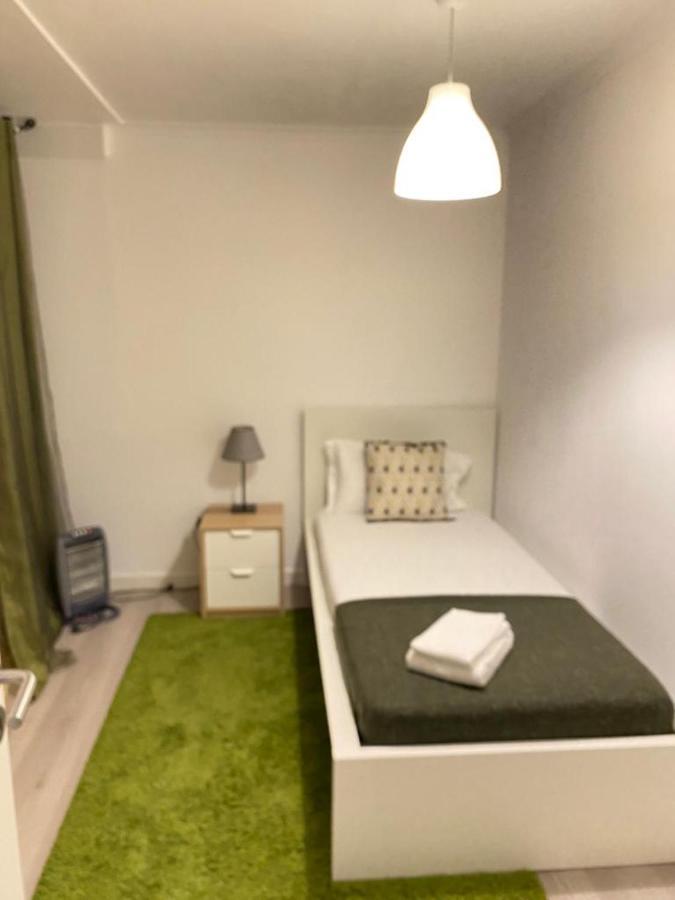 דירות Duplex Proximo Do Aeroporto Lisboa מראה חיצוני תמונה